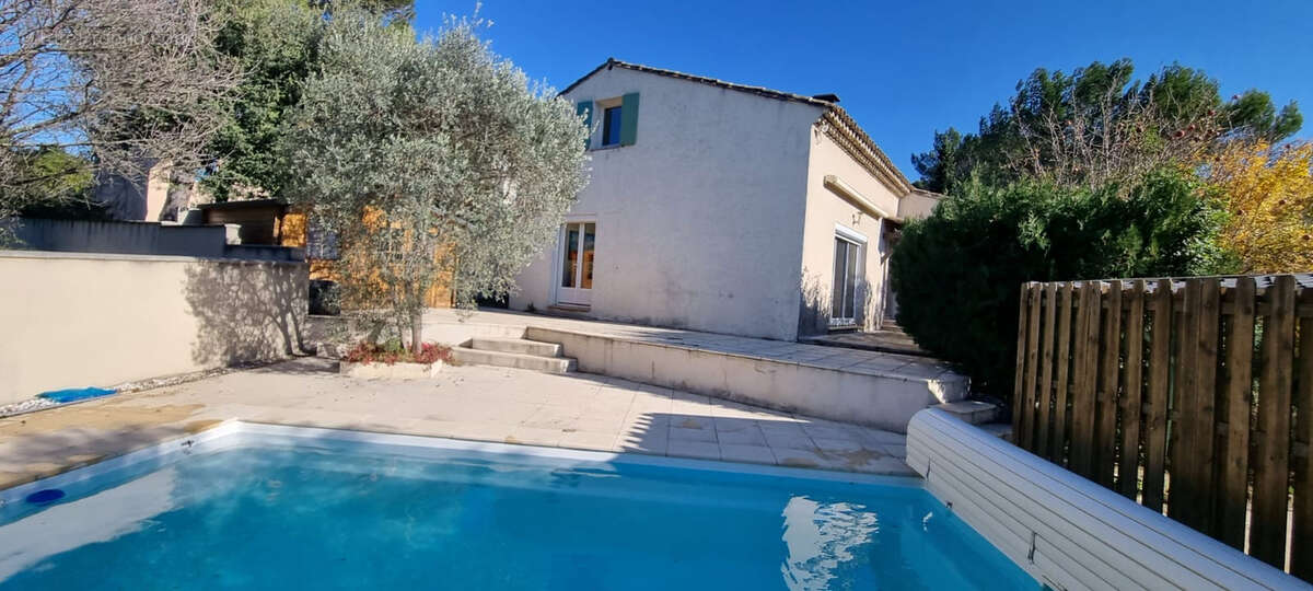 Maison à VILLENEUVE-LES-AVIGNON