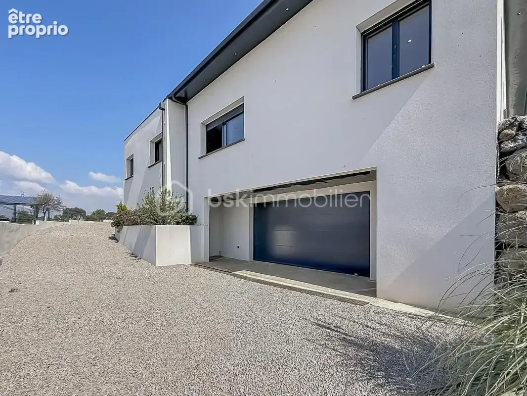 *** superbe villa contemporaine de 247 m² – grand garage de 110 m² – nissan-lez-enserune *** - photo 26