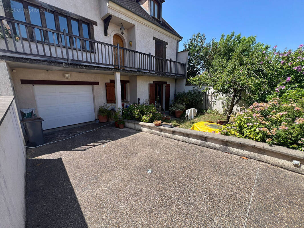 Maison à VILLEBON-SUR-YVETTE