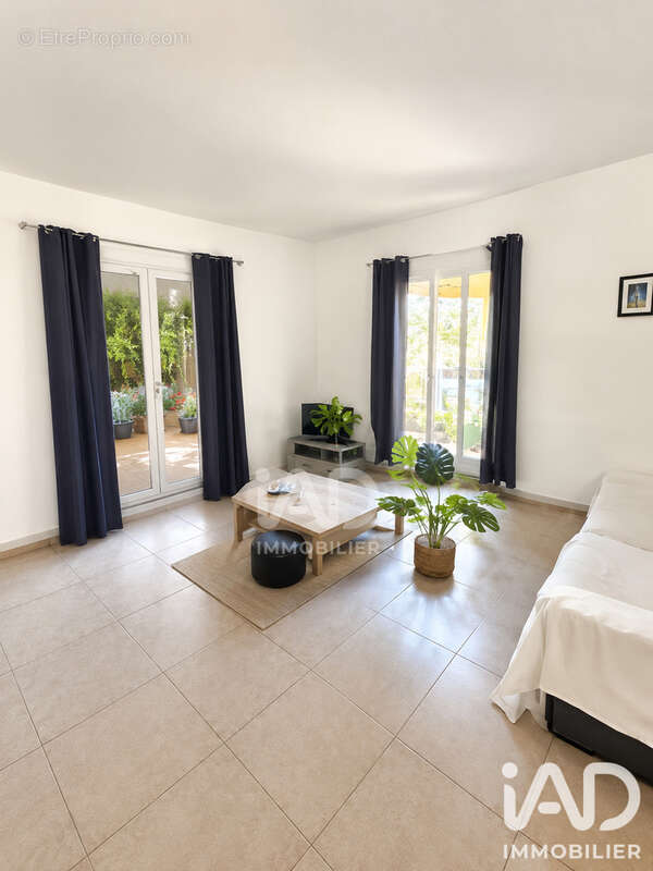 Maison 115 m² à Vers-Pont-Du-Gard  - photo 6