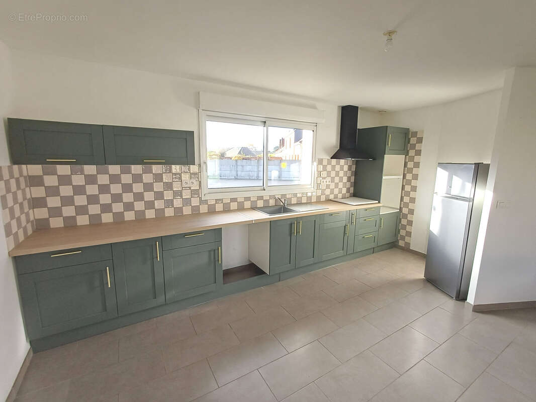 Maison à SAINT-VAAST-D'EQUIQUEVILLE