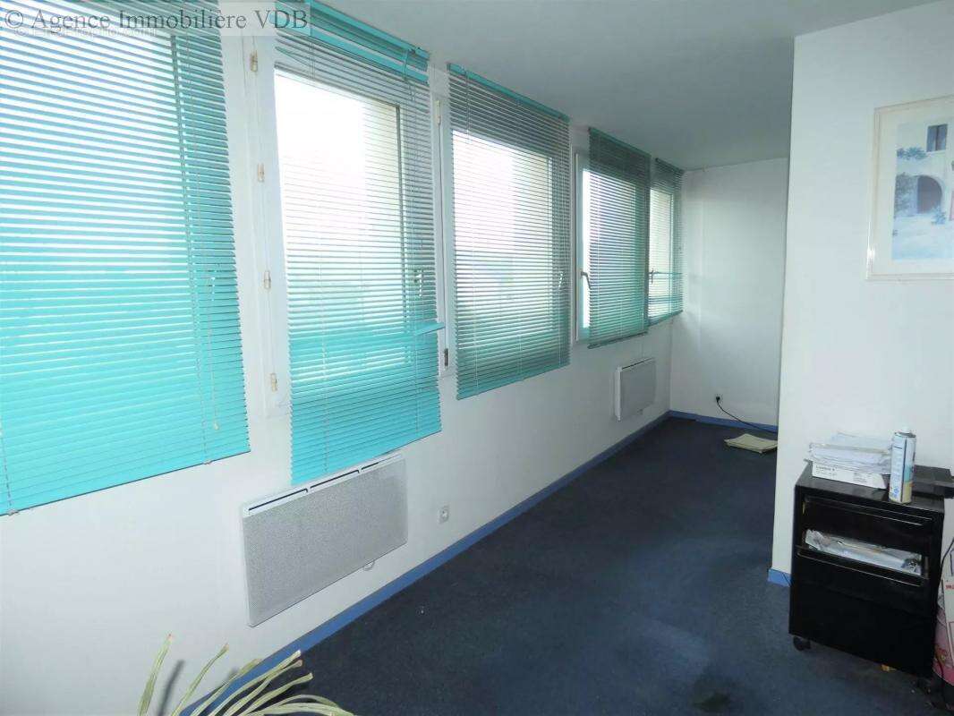 Commerce à SAINT-MAX