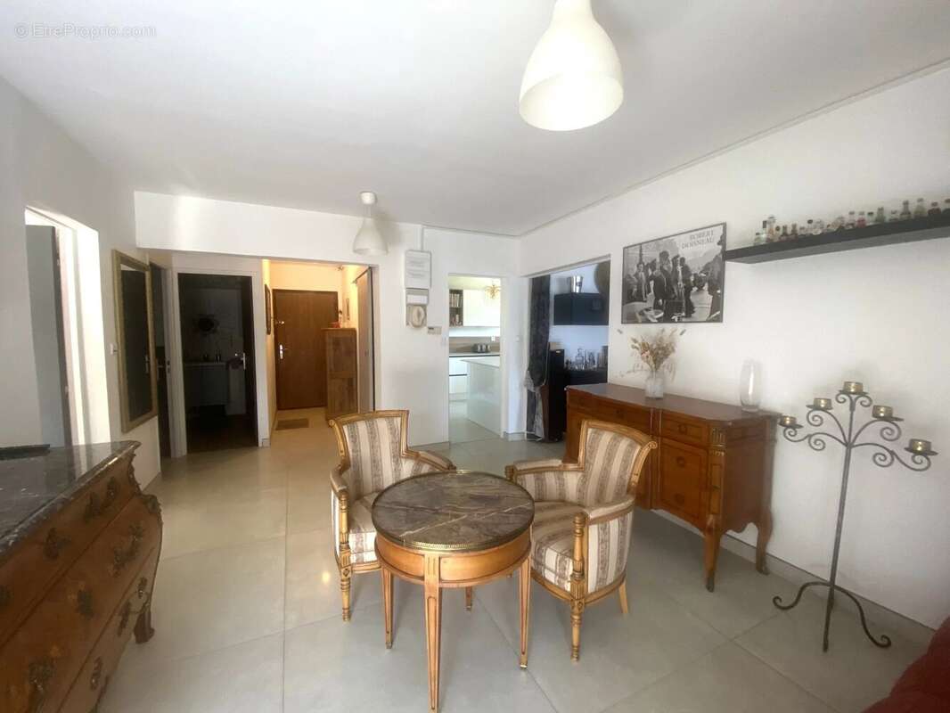 Appartement à RAMONVILLE-SAINT-AGNE