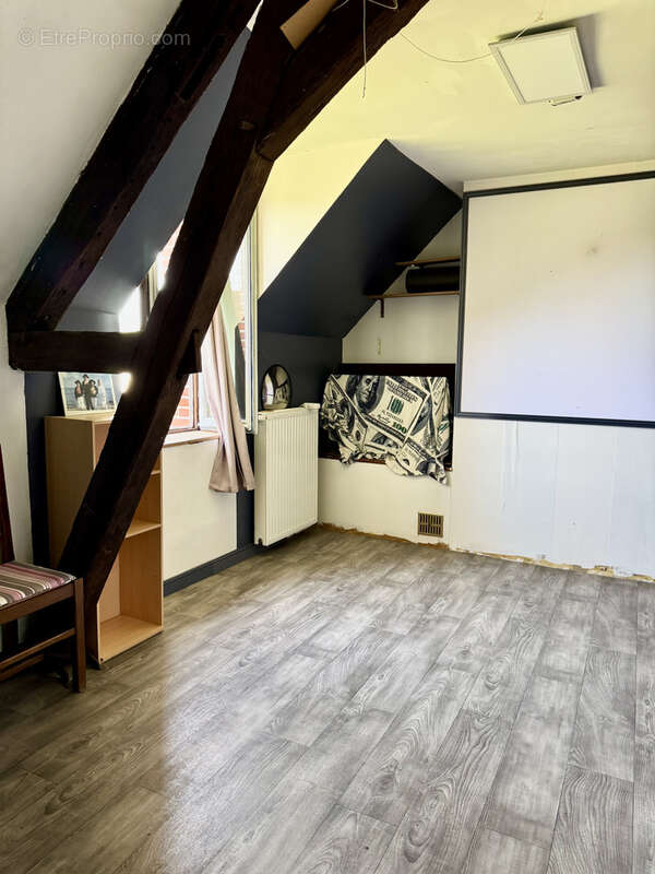 Longère, lorris, 5/6 chambres, grange, 162 de dépendance, calme, puits, 168m2 habitable - photo 22