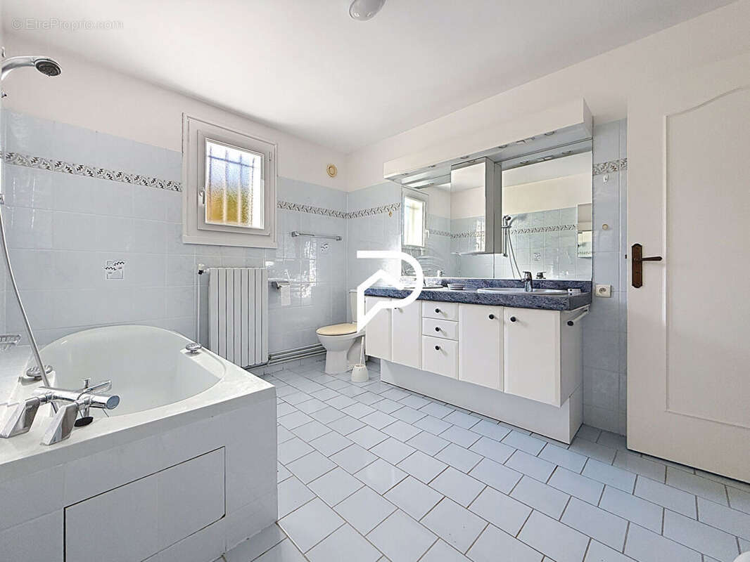 Maison à SAINT-AVERTIN