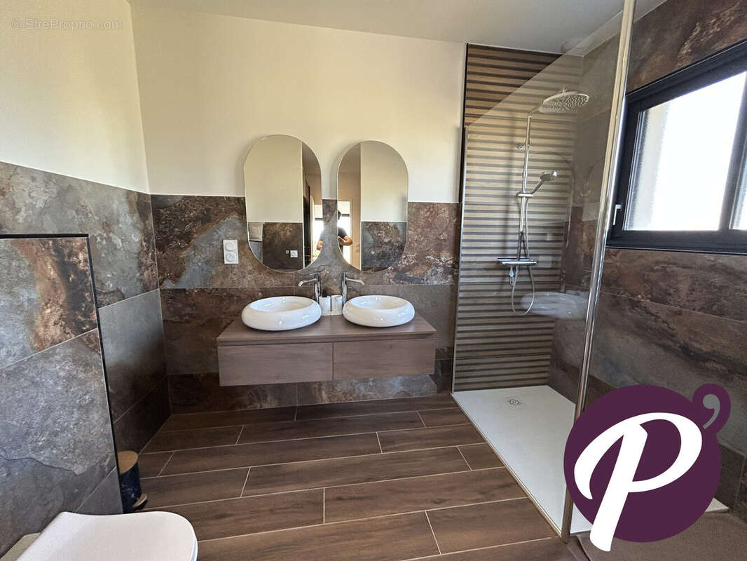 Maison 156 m² à Bergerac  - photo 4