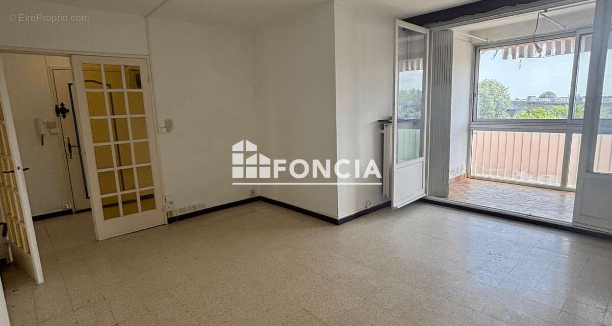 Appartement à ARLES