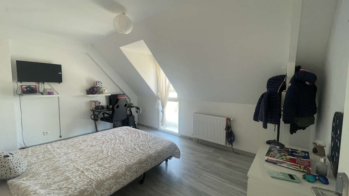 Maison individuelle de trois chambre sur 323m2 de terrain - photo 9