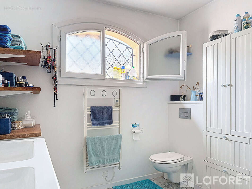 Maison à VILLENAVE-D&#039;ORNON