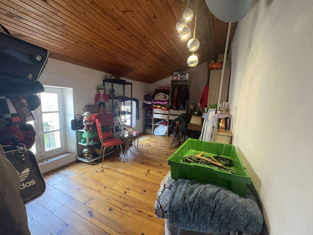 Proche limoux- maison de village de 80m2 avec grange - photo 11