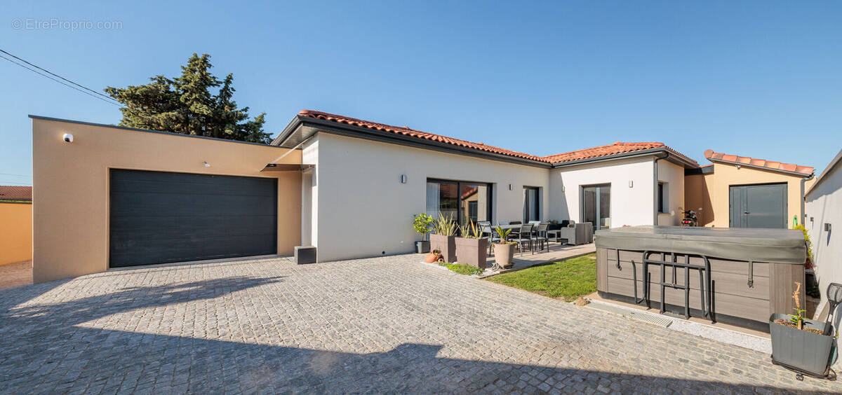 Maison à CUGNAUX
