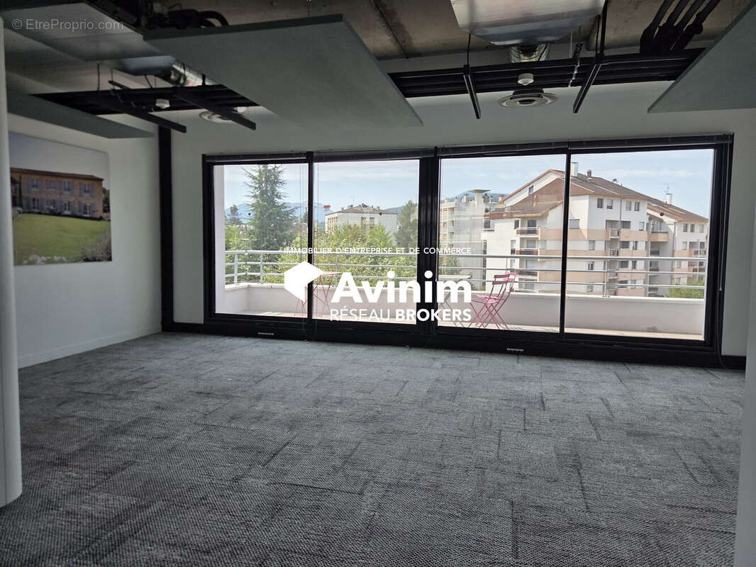 Commerce 335 m² à Annecy  - photo 9