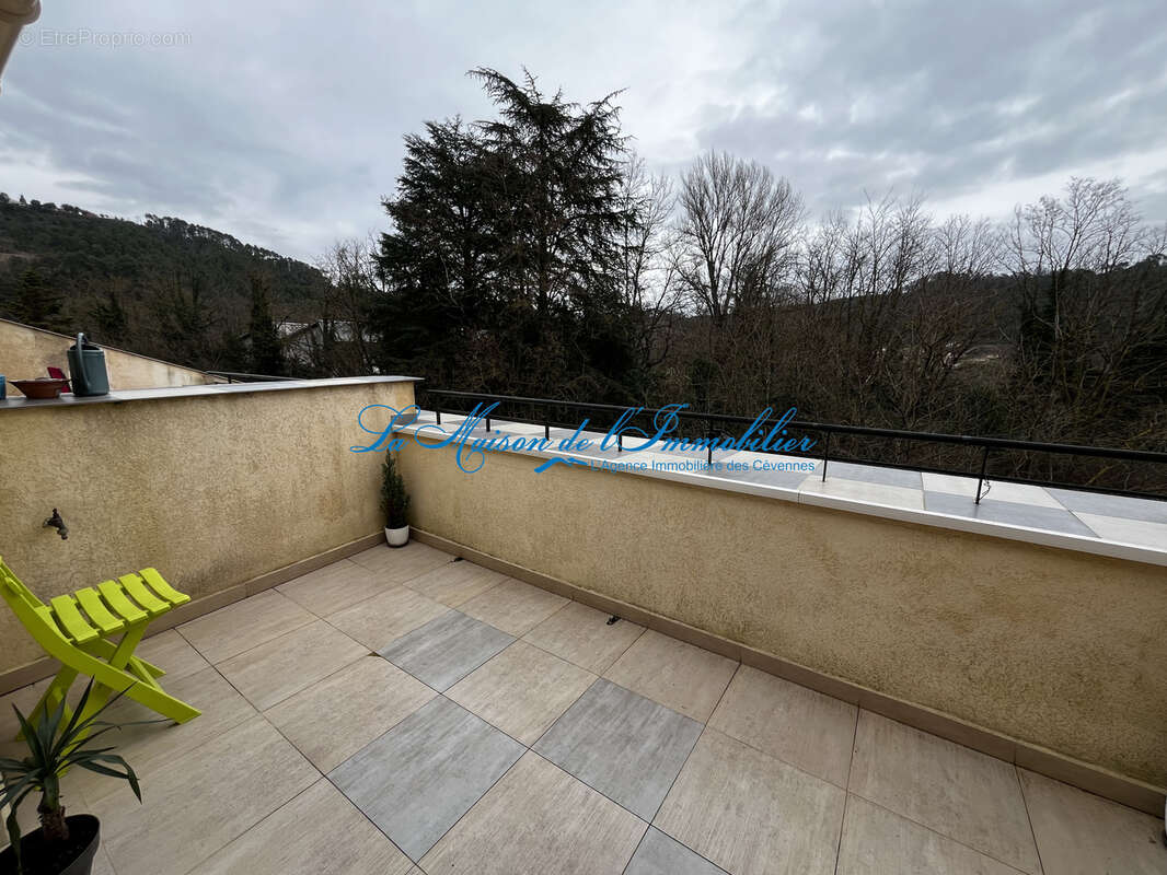 Appartement à BESSEGES