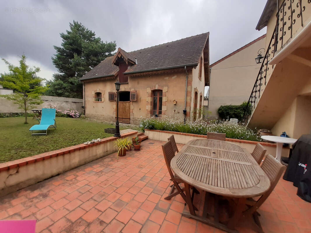 Maison à MOULINS