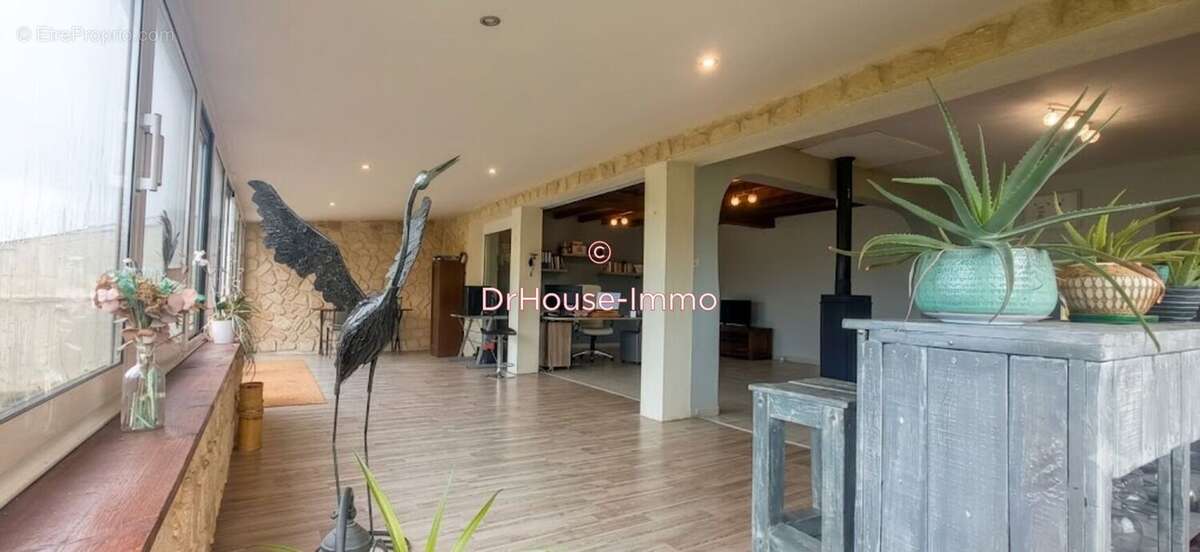 Maison 170 m² à Apremont  - photo 4