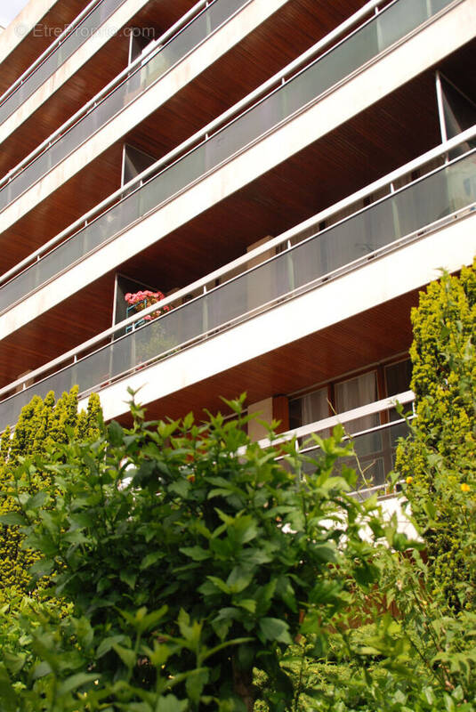 Appartement à BONDY