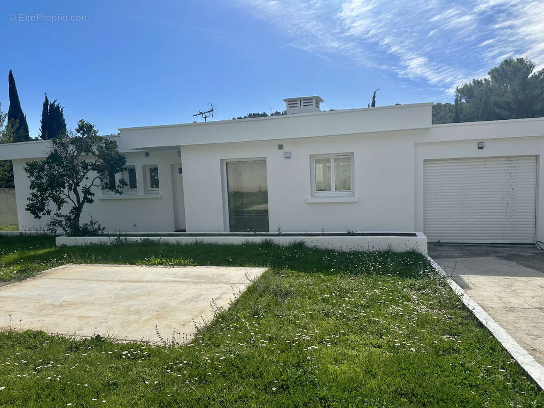 Maison à CARNOUX-EN-PROVENCE