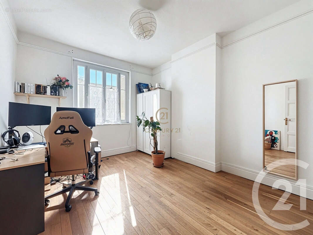 Appartement à LYON-8E
