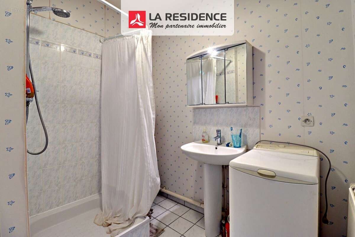 Appartement 50 m² à Acheres  - photo 7