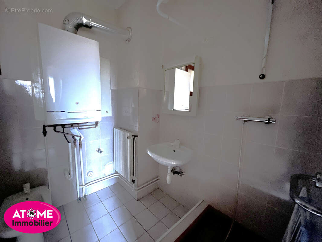 Appartement à AUBOUE