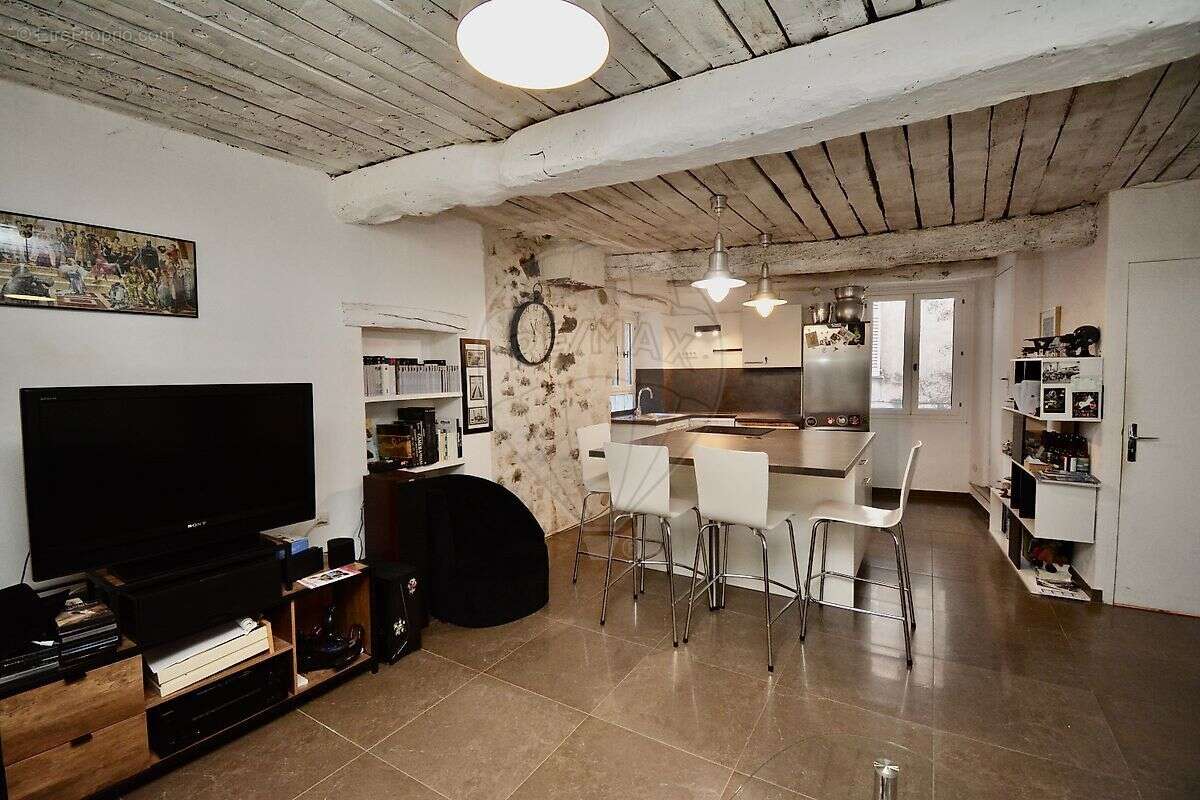 Maison à MONTAUROUX