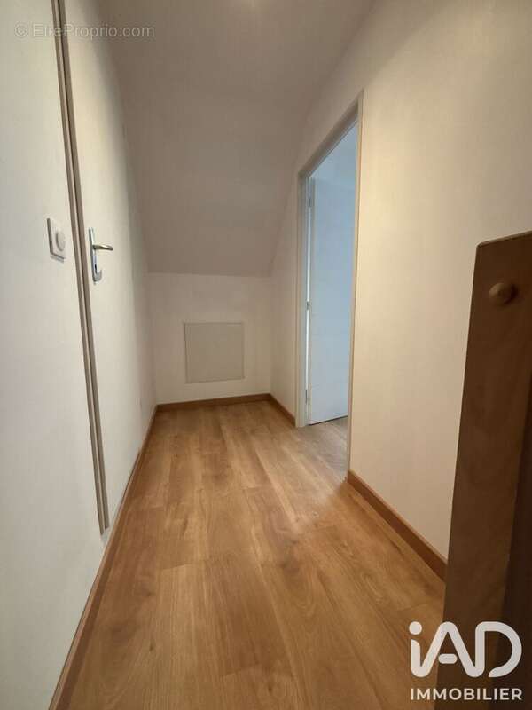 Maison 109 m² à Venette  - photo 5