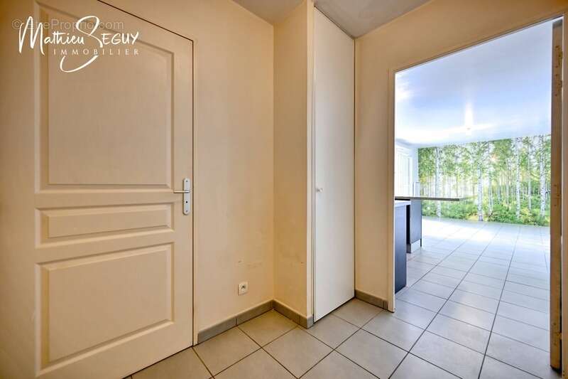 Appartement à CRAPONNE