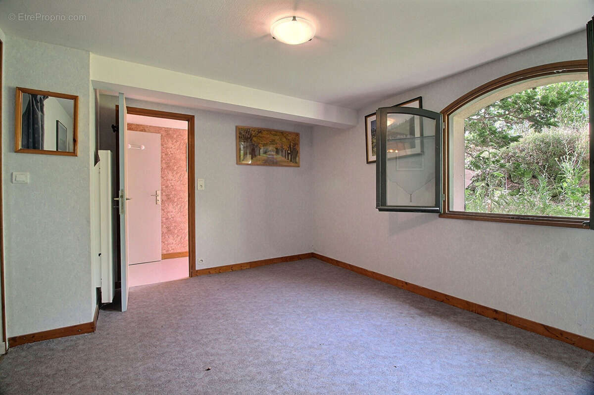 Maison à CLERMONT-FERRAND