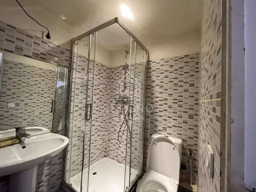 Commerce à FONTENAY-SOUS-BOIS