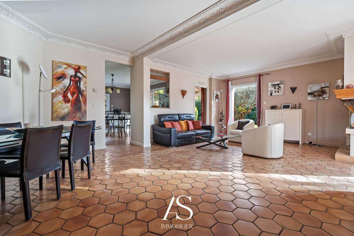 Maison à LIMONEST