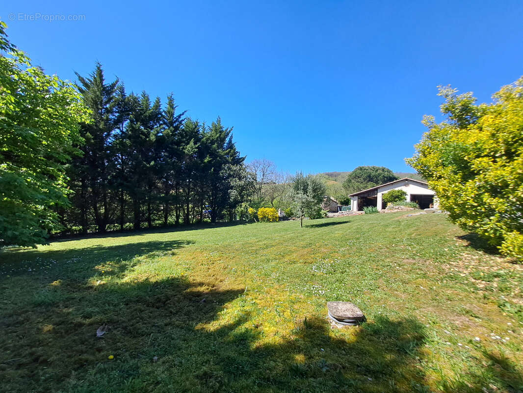 Maison à PORT-SAINTE-MARIE