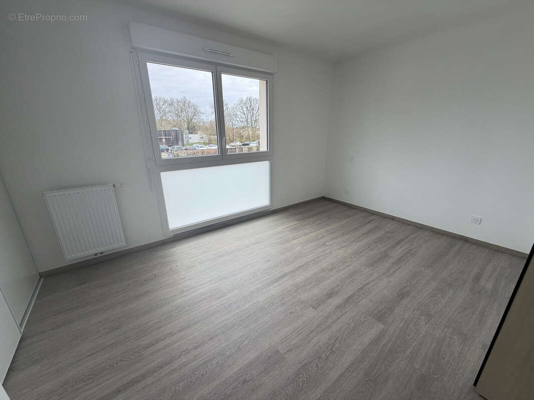 Maison à SAINT-JEAN-D'ILLAC