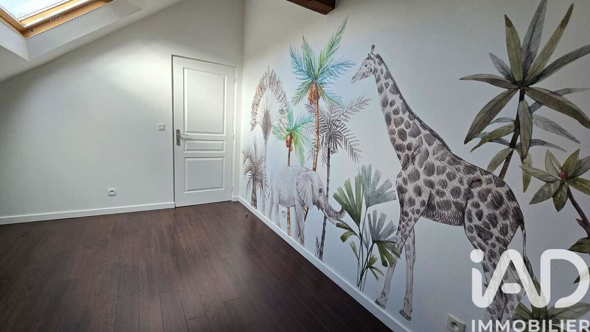 Photo 7 - Maison à LIVRE-SUR-CHANGEON