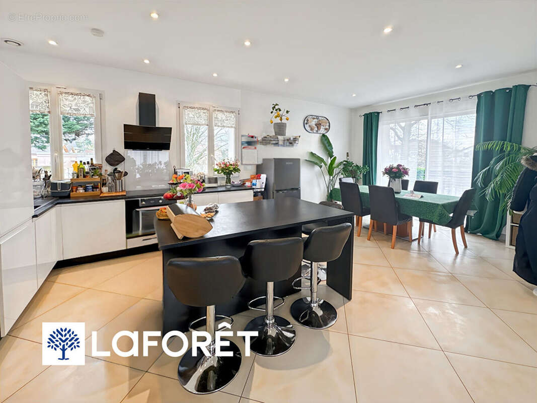 Maison à MORSANG-SUR-ORGE