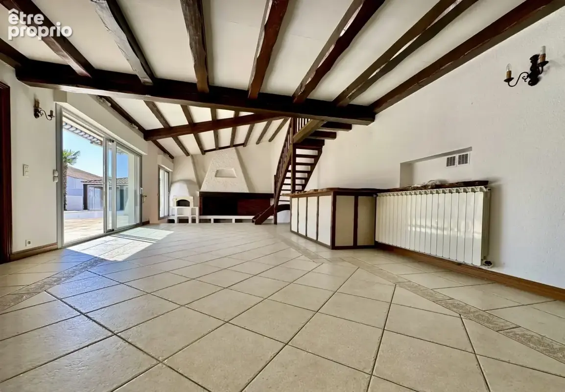 Maison 188 m² à Breuillet  - photo 6