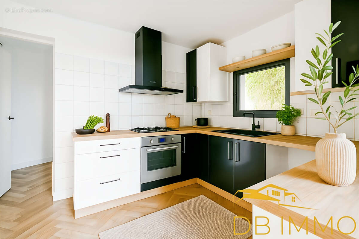 Maison à VILLENEUVE-LES-AVIGNON