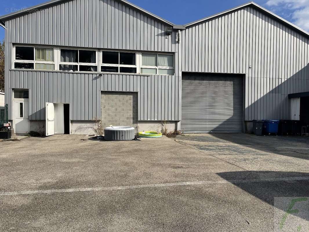 Commerce à GRENOBLE