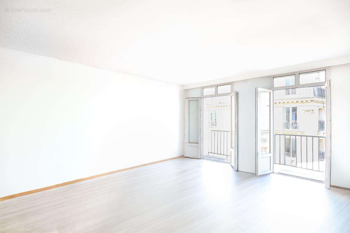 Appartement à PARIS-5E