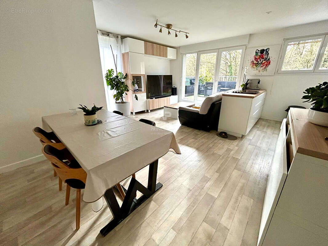 Appartement à POISSY