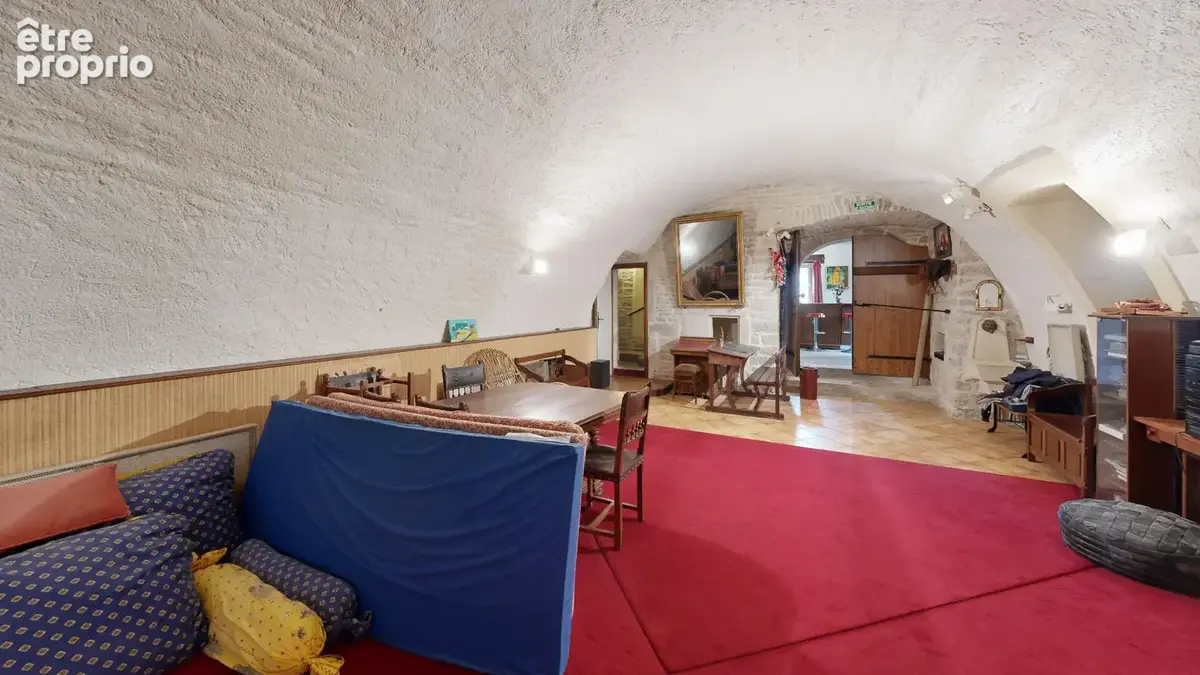 Maison spacieuse à vendre à Courchapon - Réf 2680 - photo 2