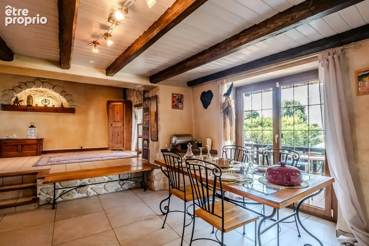 Maison 150 m² à Vetraz-Monthoux  - photo 6