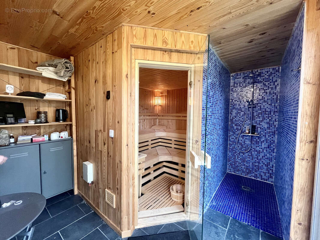 Maison à SAINT-MARTIN-DES-ENTREES