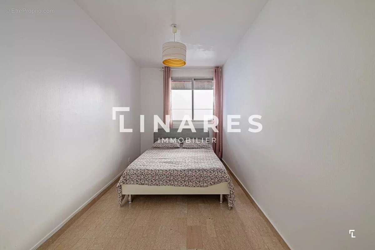 Appartement à MARSEILLE-7E