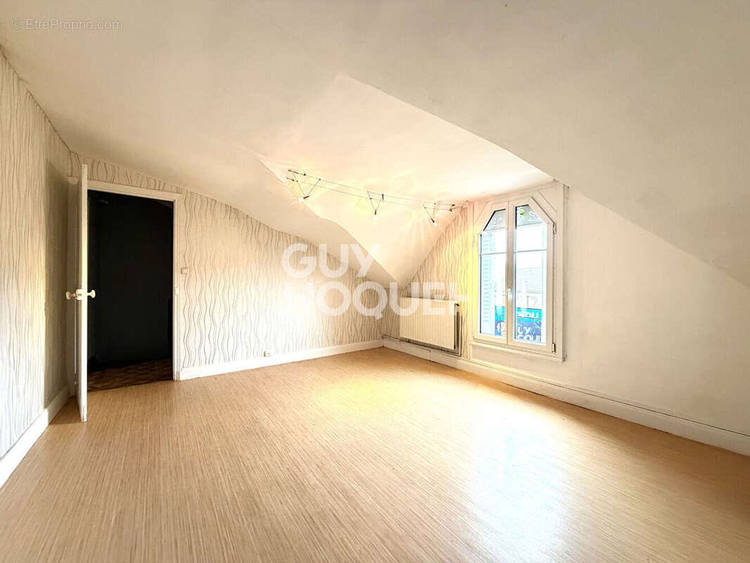 Maison à NEUVES-MAISONS