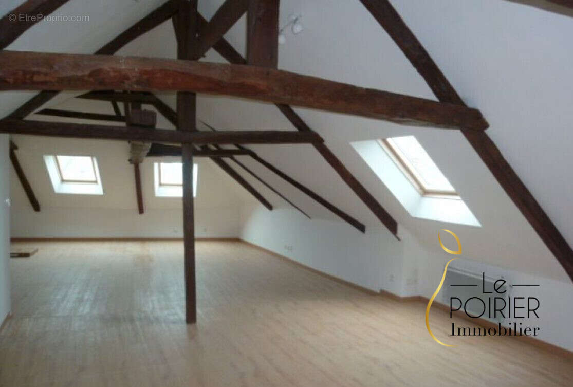 Appartement à LAMBALLE