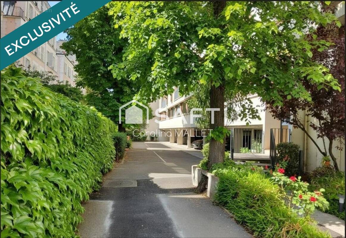 Photo 1 - Appartement à PARIS-15E