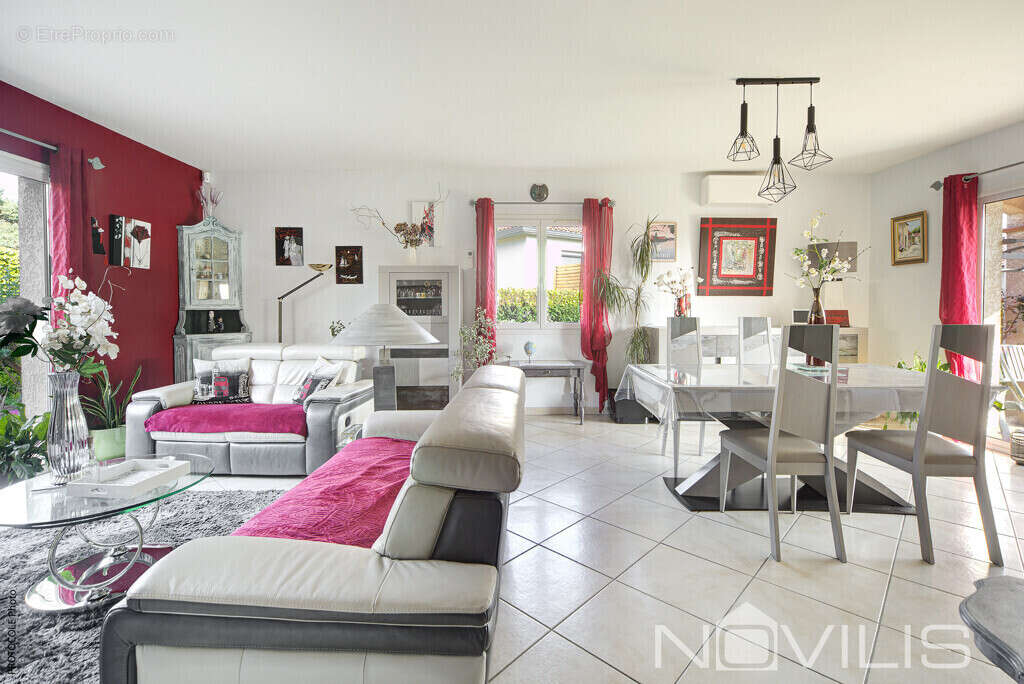 Maison à SAINT-JEAN