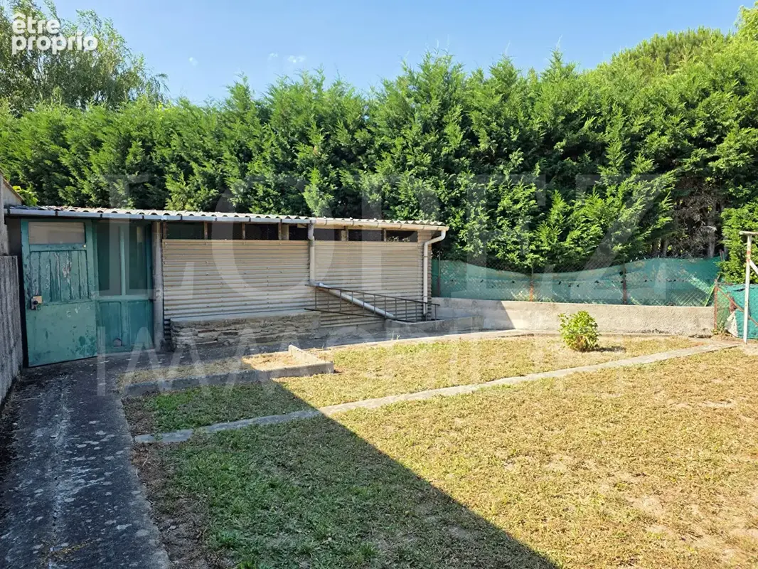 Maison avec garage et jardin - photo 15
