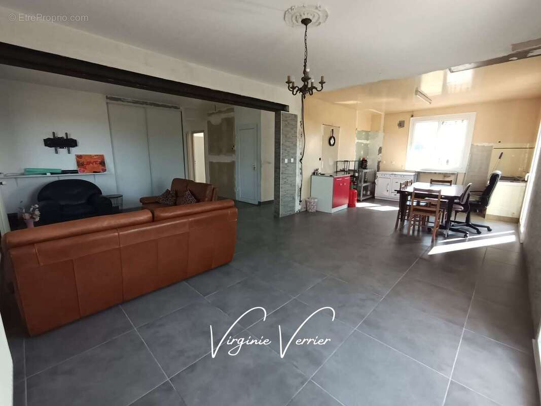 Maison 139 m² à Beyssenac  - photo 15