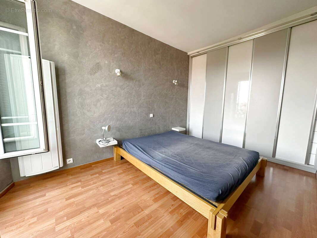 Appartement 3 pièces de 47.5 m2 - Place Adamville / Kennedy - photo 6